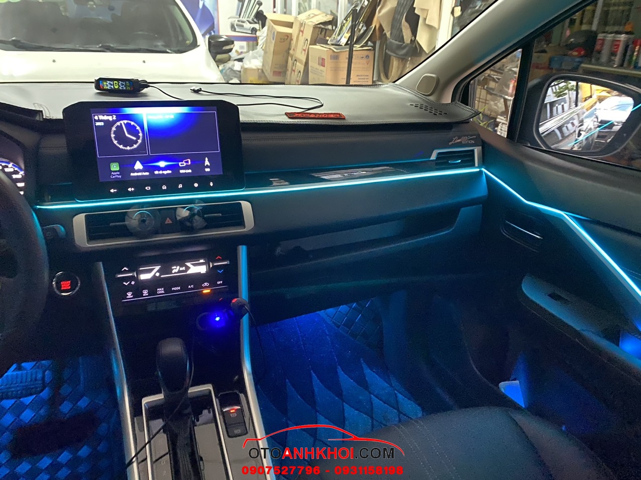 Đèn led nội thất xe Mitsubishi xpander 2023