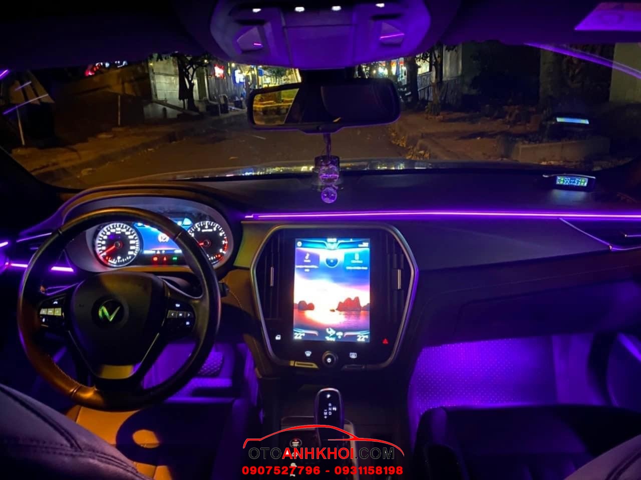 Đèn led Pro+ Magic nội thất xe Vinfast Lux A